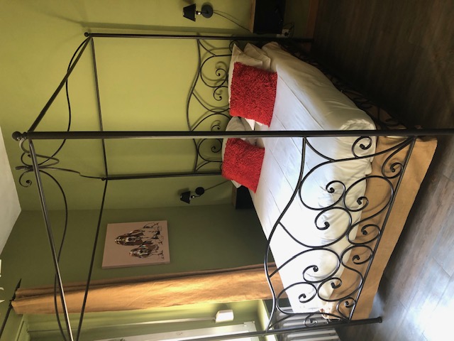 Chambre 14 - Bureau